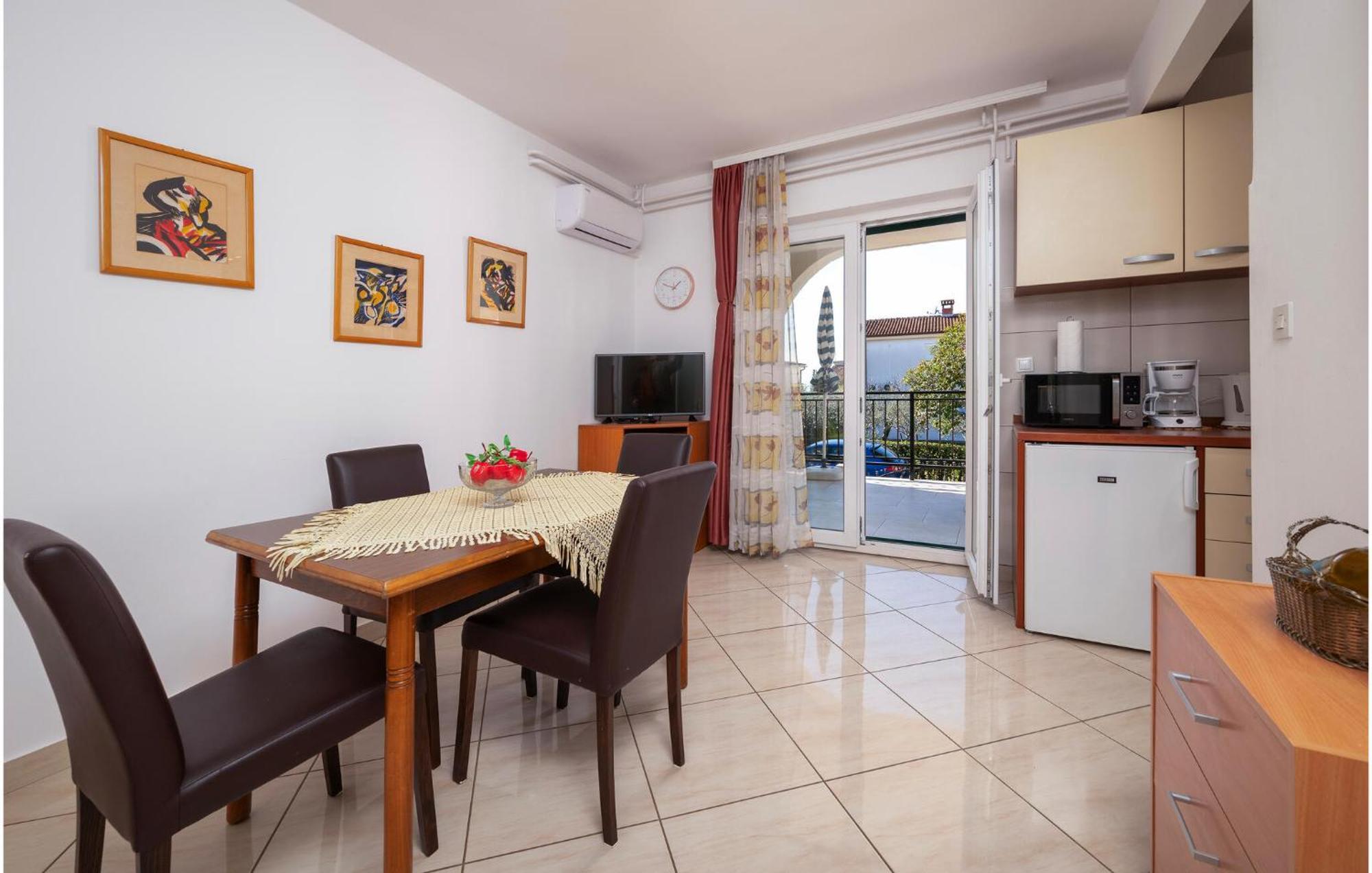 Apartment Jenny Br, 2