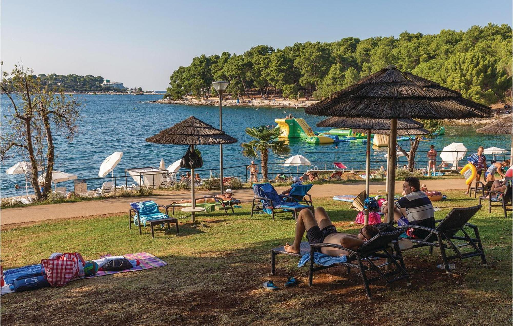 Jenny Br, 2 * Poreč